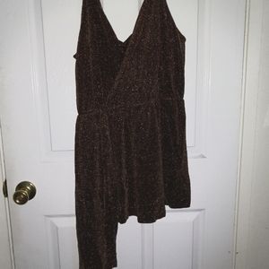 Dressy sleevless top